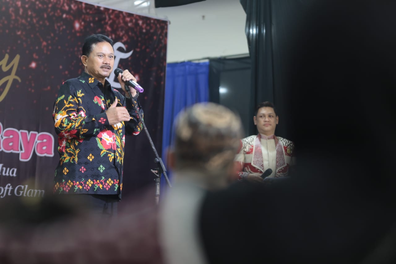 Foto 1 dari 14: Hadiri Anniversary Perias Katalia Madiun Raya, Wali Kota Ajak Perias Gelar Event Manten Enam Negara