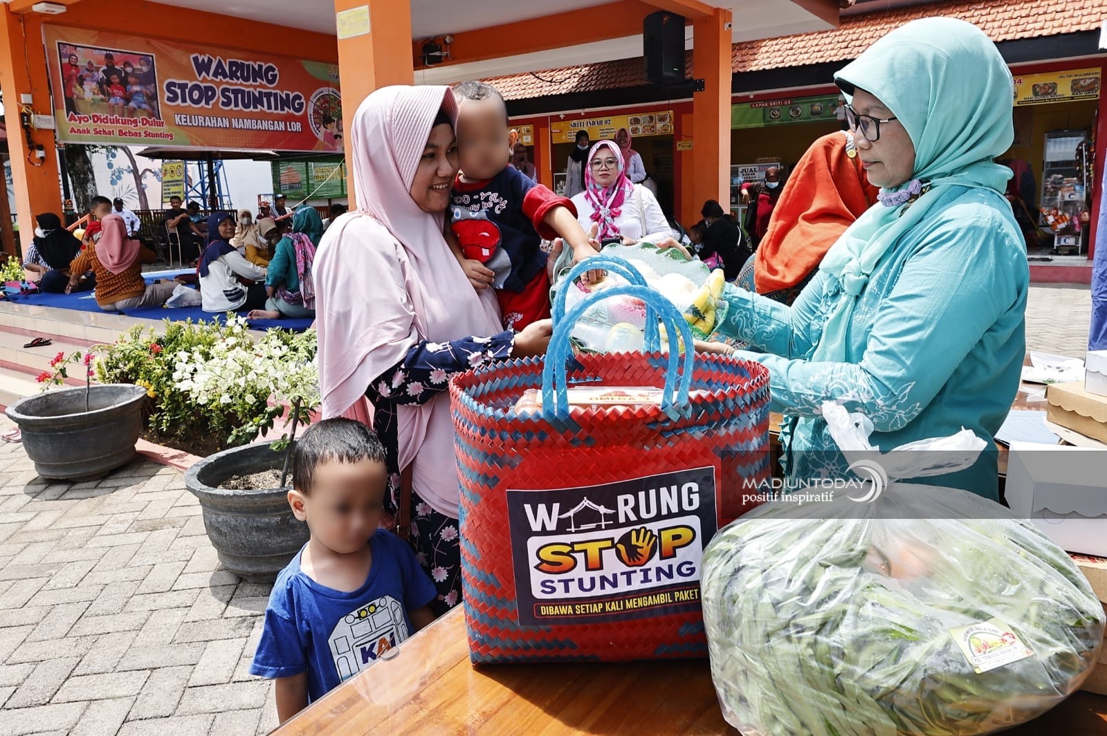 Bantuan Warung Stop Stunting Mulai Disalurkan