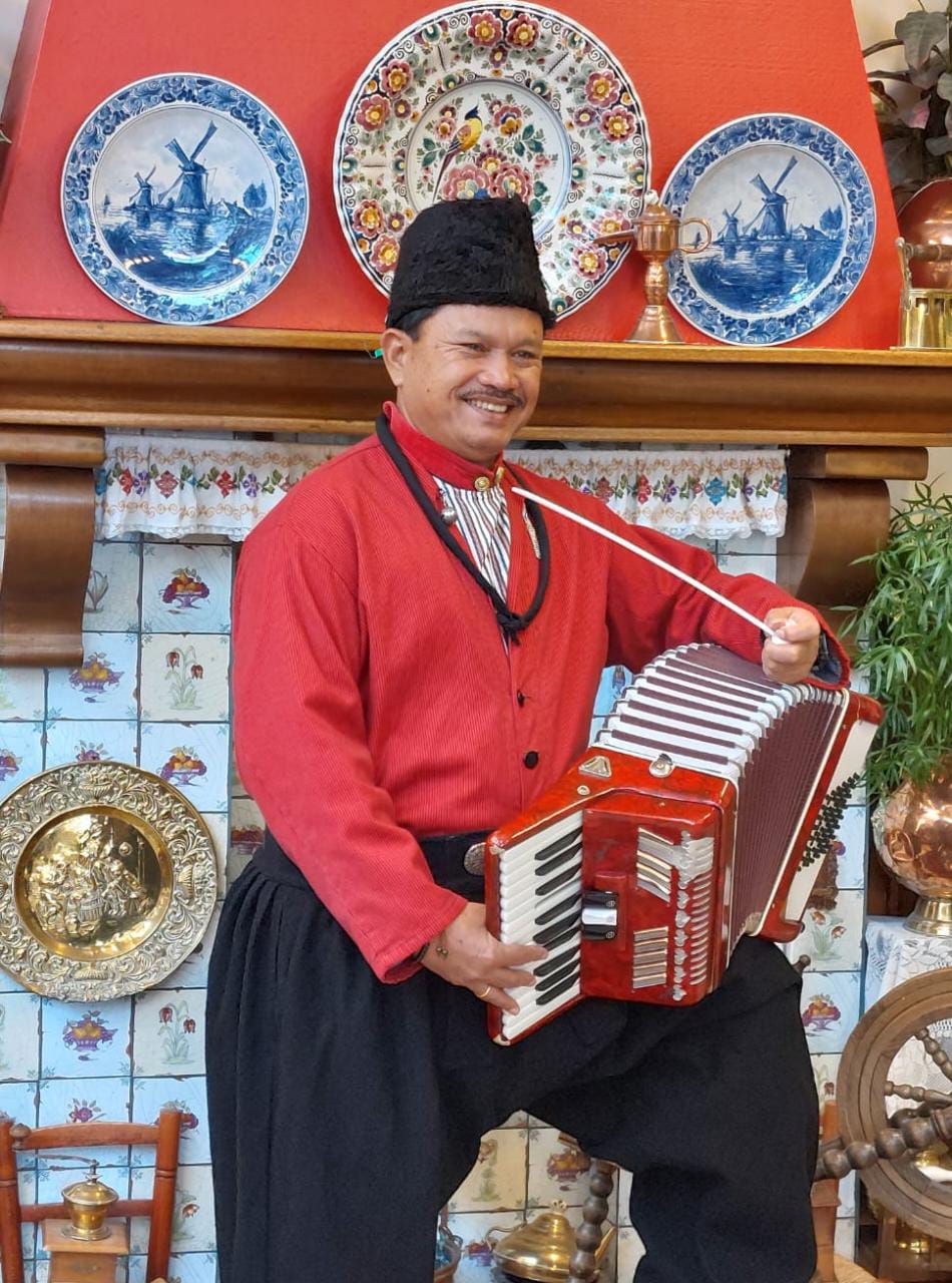 Foto 2 dari 2: Kunjungi Desa Nelayan di Amsterdam, Wali Kota Dapat Banyak Ide Ramaikan Sumber Wangi dan Pahlawan