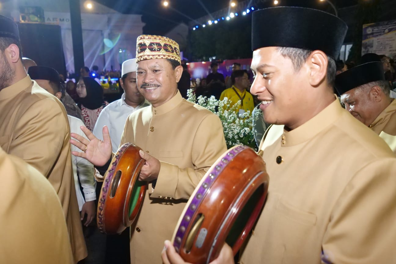 Foto 4 dari 7: Welcome Dinner Rakerkomwil IV ke-18 Apeksi, Gubernur Khofifah Sampaikan Apresiasi