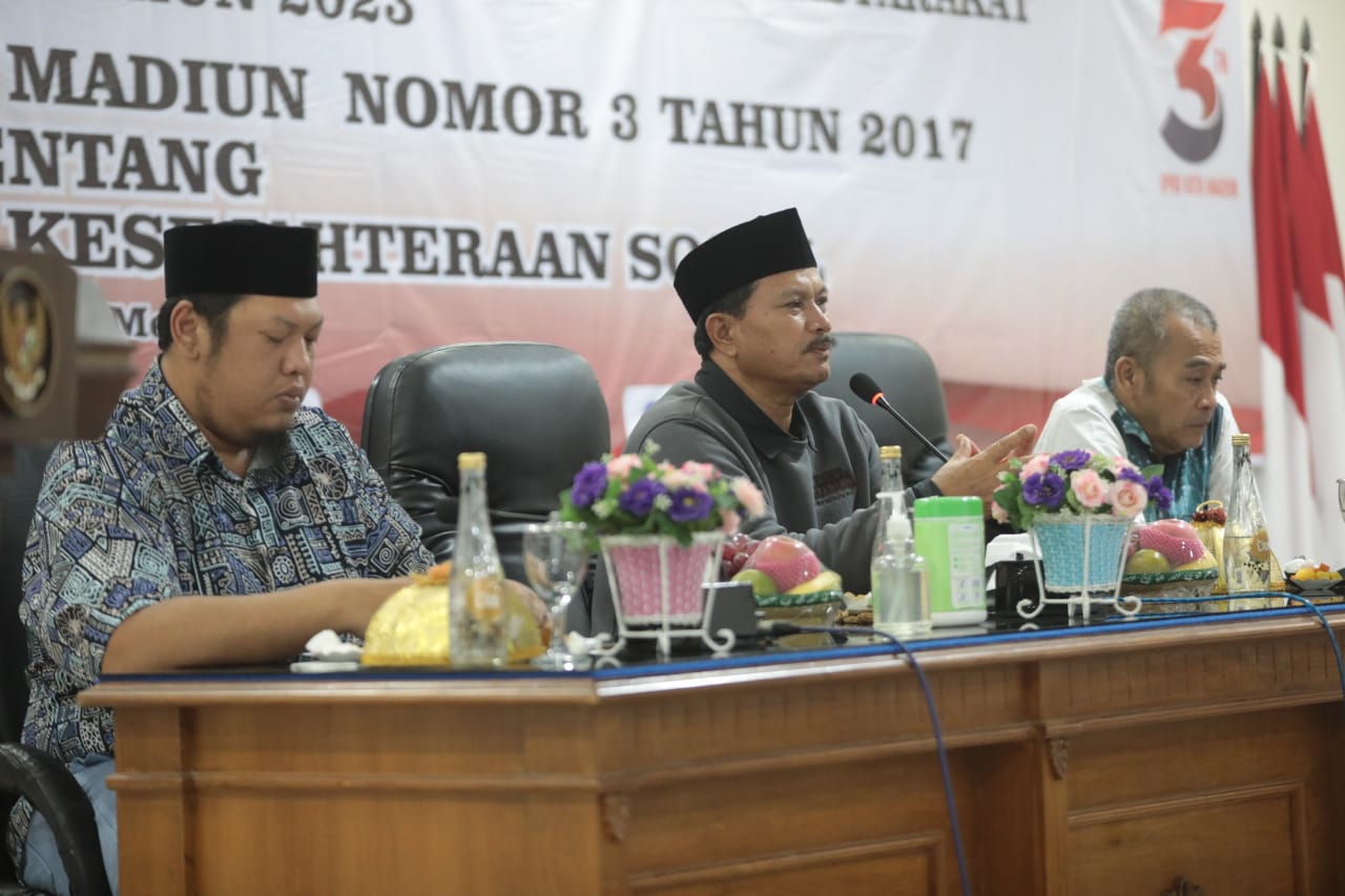 Foto 5 dari 10: Evaluasi Perda 3/2017, Wali Kota-Dewan Jaring Saran Masukan Warga Sasaran