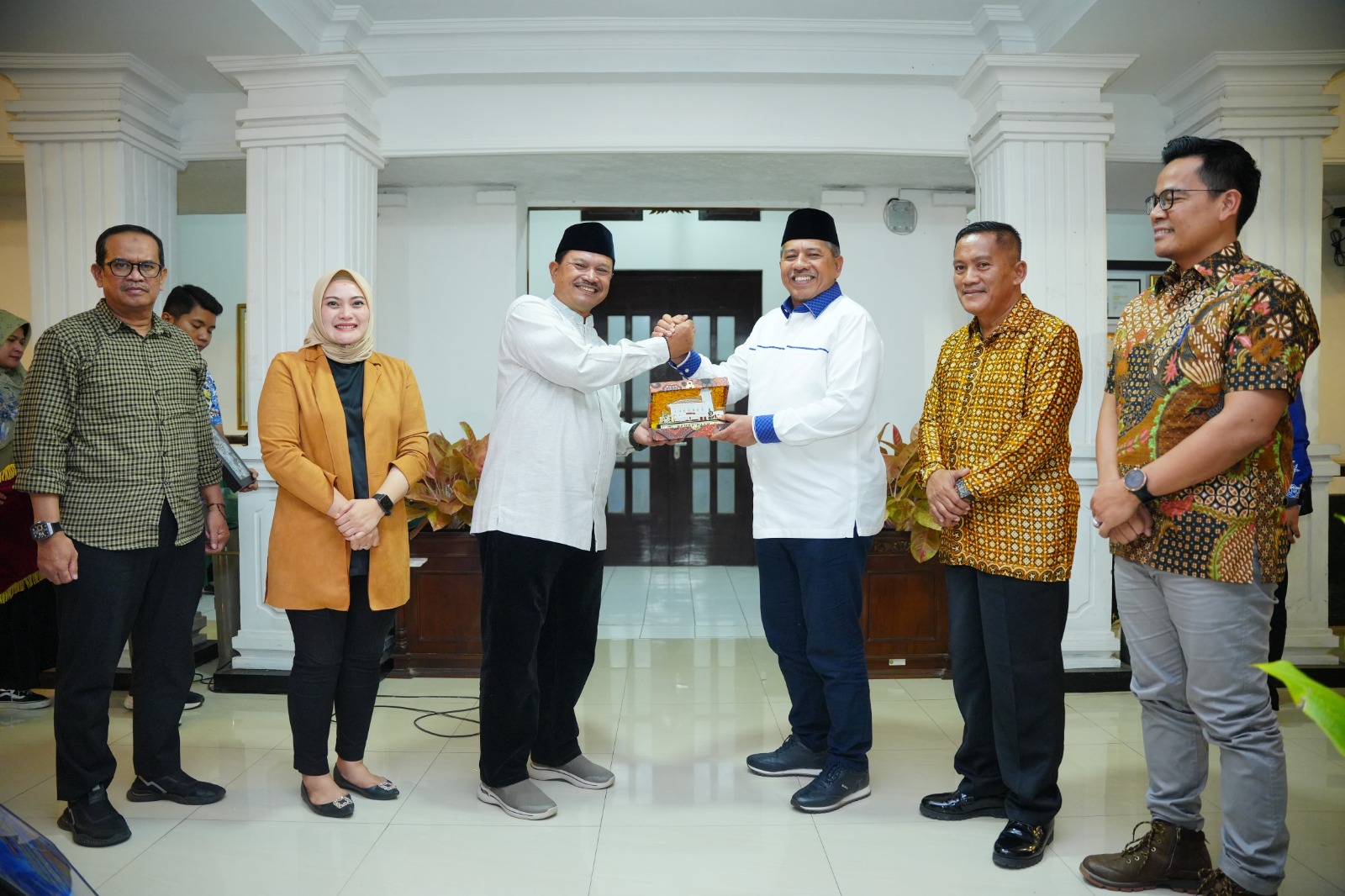Foto utama berita: Terima Kunjungan Bupati Siak, Wali Kota: Kita Terbuka Demi Kemajuan Bersama