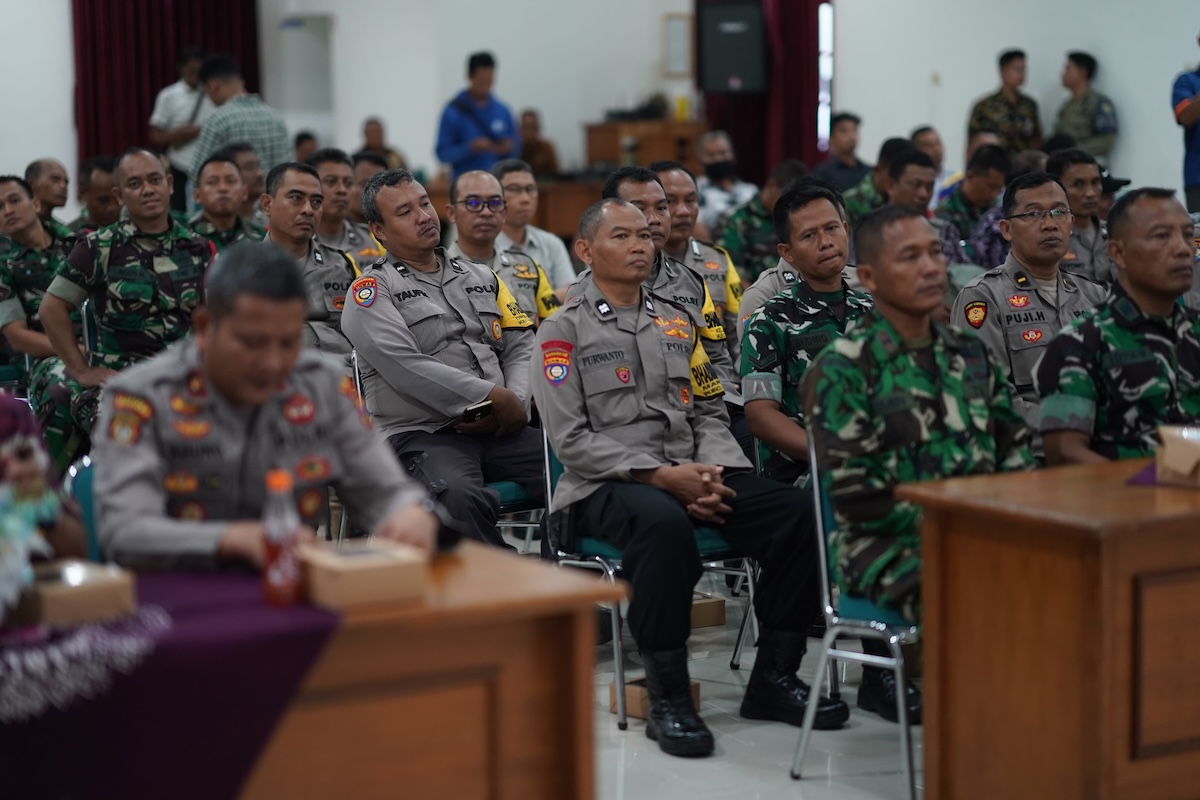 Foto 7 dari 9: Gelar Rakor Bersama Tim Terpadu, Wali Kota Bahas Penanganan Konflik Sosial