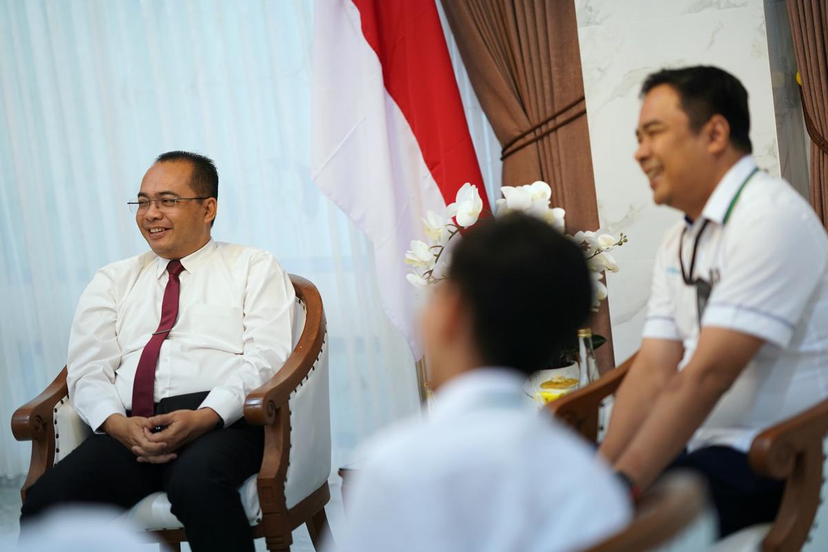 Foto 7 dari 9: Terima Audiensi PG Rejoagung, Pj Wali Kota Bahas Hasil Panen Perizinan Acara