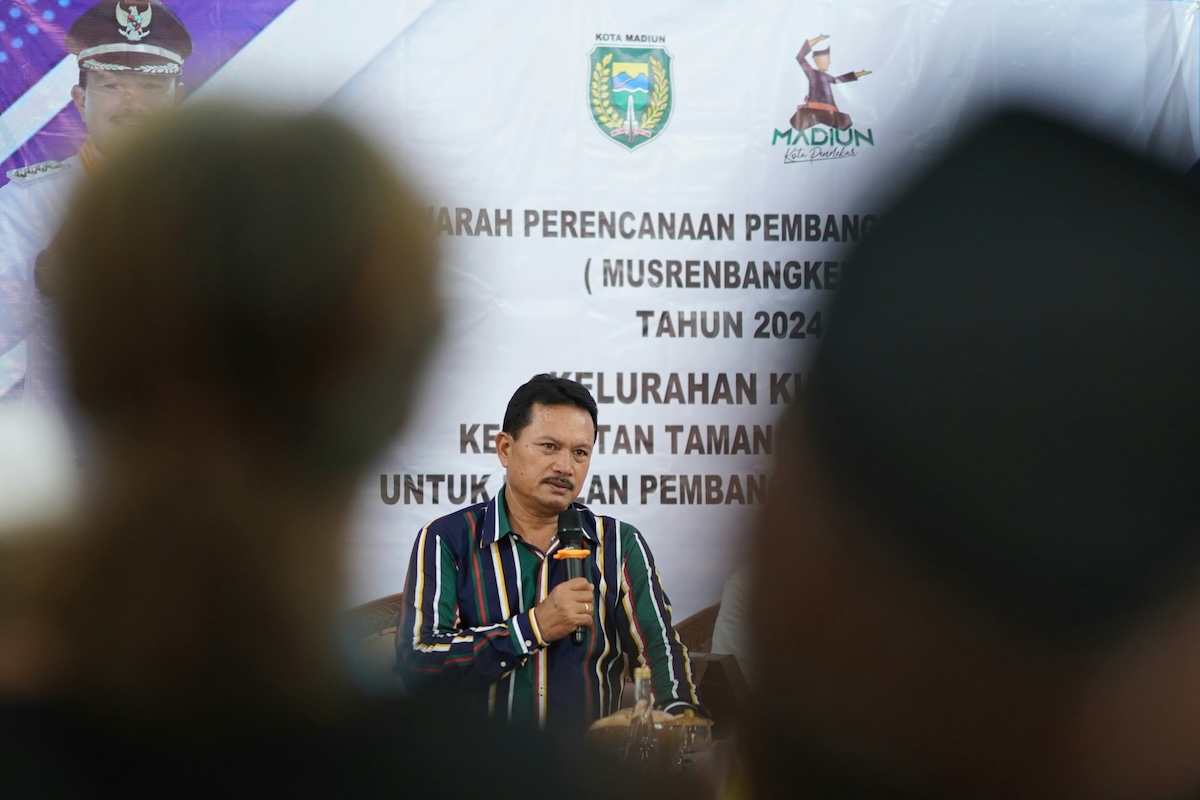 Foto 3 dari 8: Musrenbang di Kelurahan Sogaten dan Kelurahan Kuncen, Wali Kota Wadahi Usulan dari Warga