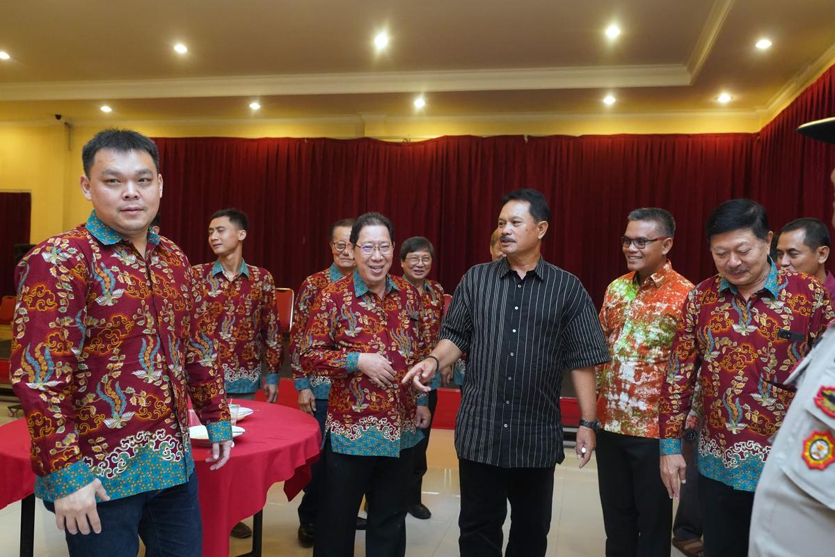 Foto 6 dari 9: Hadiri Perayaan Cap Go Meh, Wali Kota Sampaikan Besarnya Toleransi Umat Beragama di Kota Madiun Sejak Dulu Kala