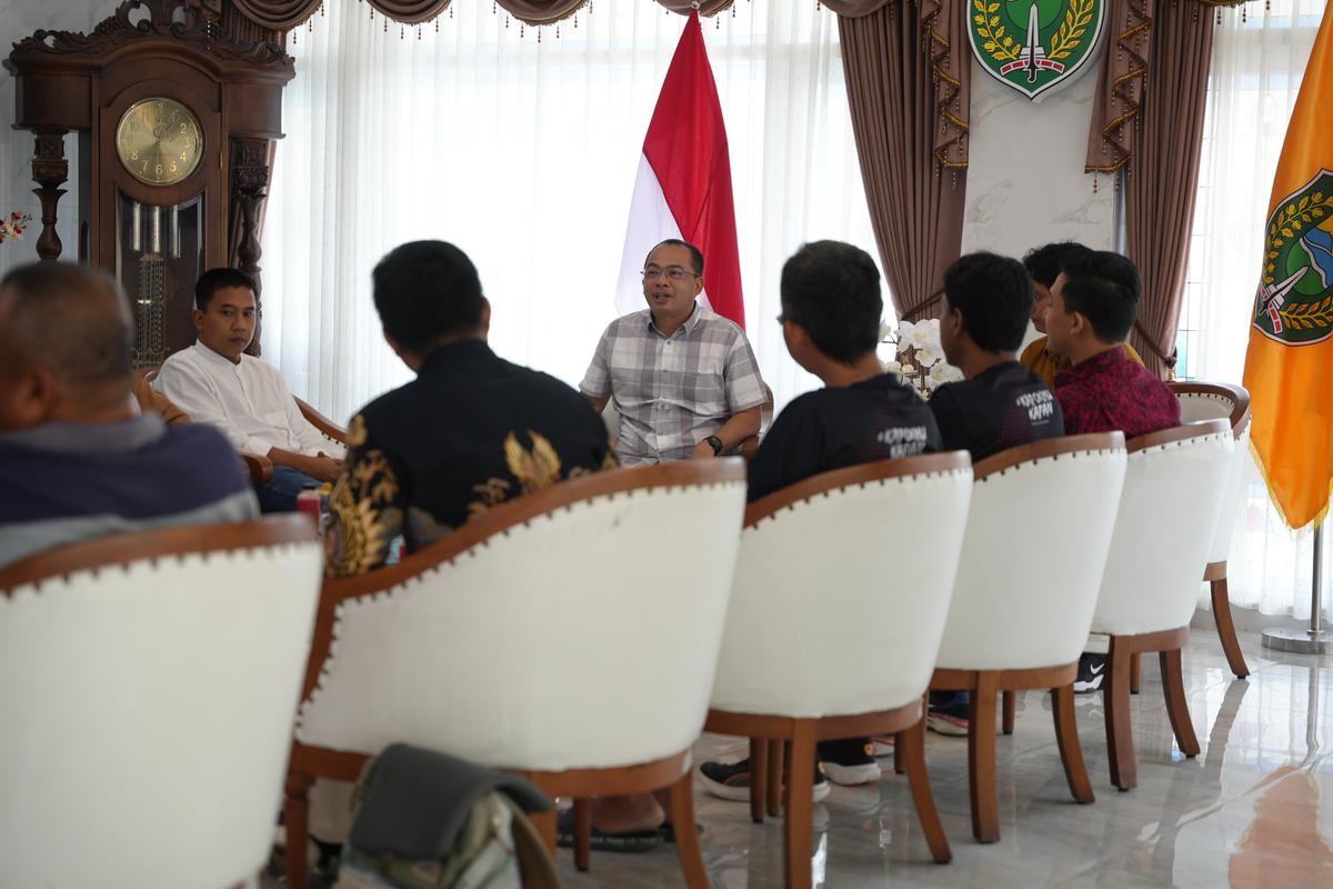 Foto 8 dari 8: Gelar Audiensi Bersama HIPMI, Pj Wali Kota Harap Event Akhir Tahun Bawa Kemeriahan untuk Kota Pendekar