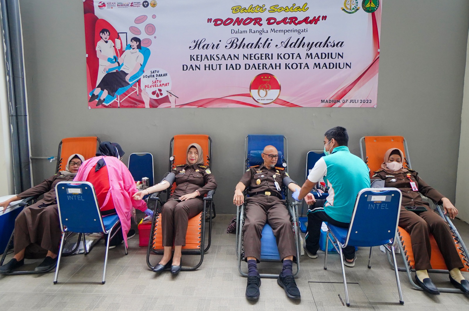 Foto utama berita: Peringatan Hari Bhakti Adhyaksa ke-63 Dimulai, Kejari Kota Madiun Gelar Donor Darah Hari Ini