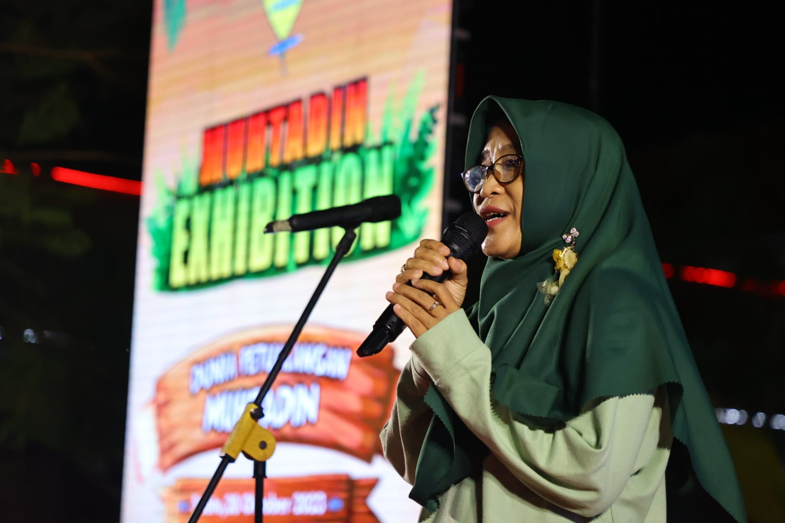 Foto 5 dari 9: Hadiri Muhtadin Exhibition SDN Muhammadiyah, Wali Kota Pesan Agar Bakat dan Hobi Anak Didukung