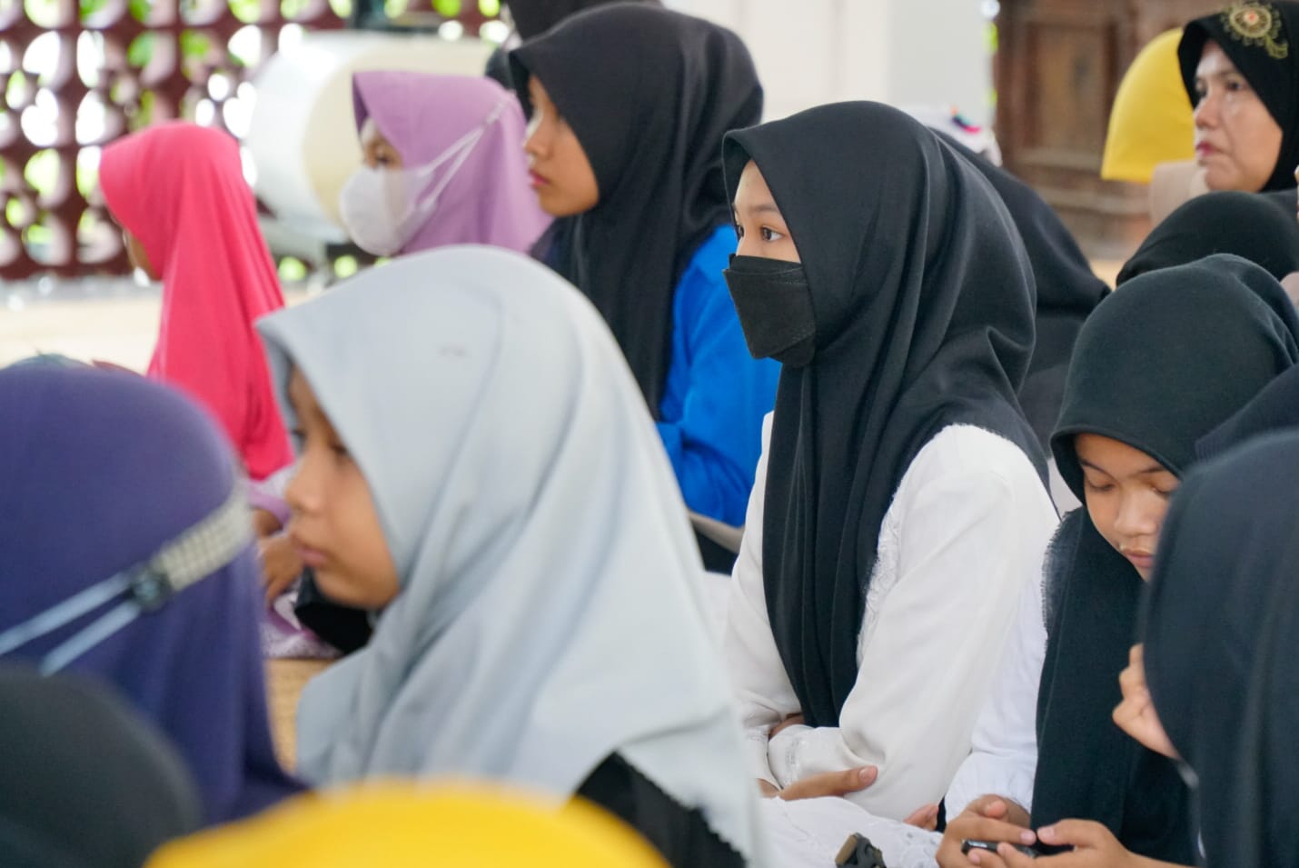 Foto 10 dari 16: Berbagi Kebahagiaan Dengan Anak Yatim, Wali Kota Ajak Keliling Naik Elcito