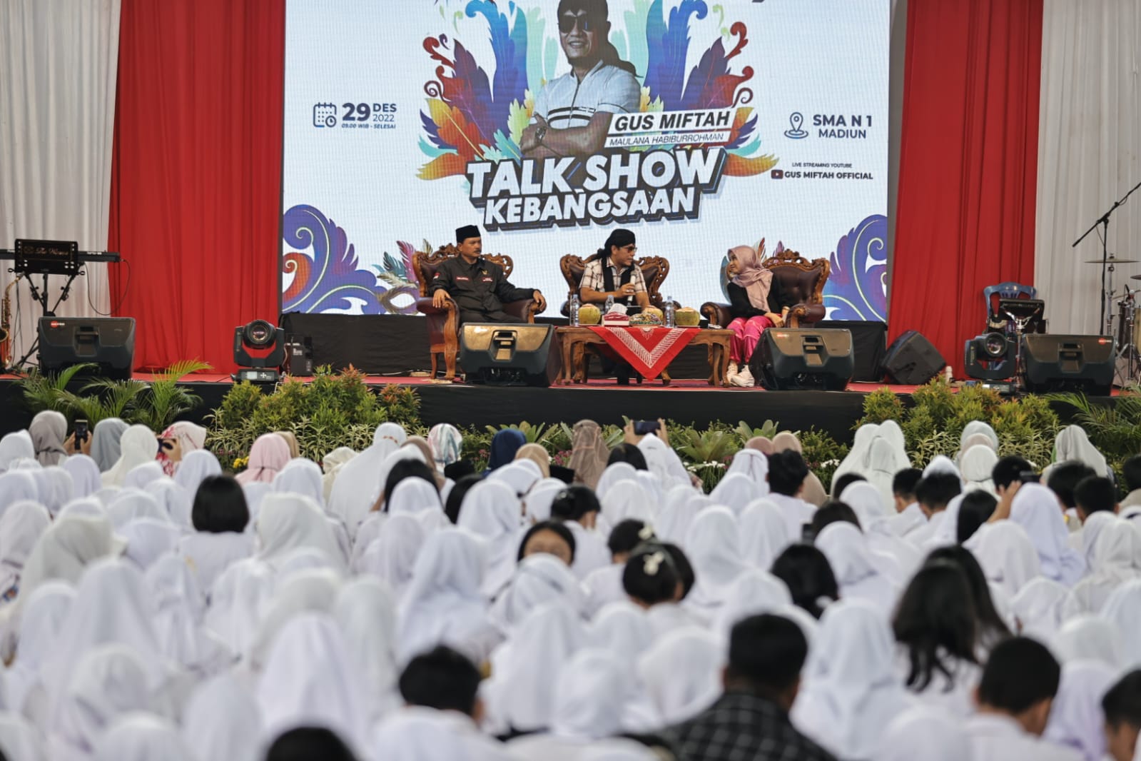 Foto utama berita: Kembali Sambangi Kota Madiun, Gus Miftah Orasi Kebangsaan Di Hadapan Pelajar SMA