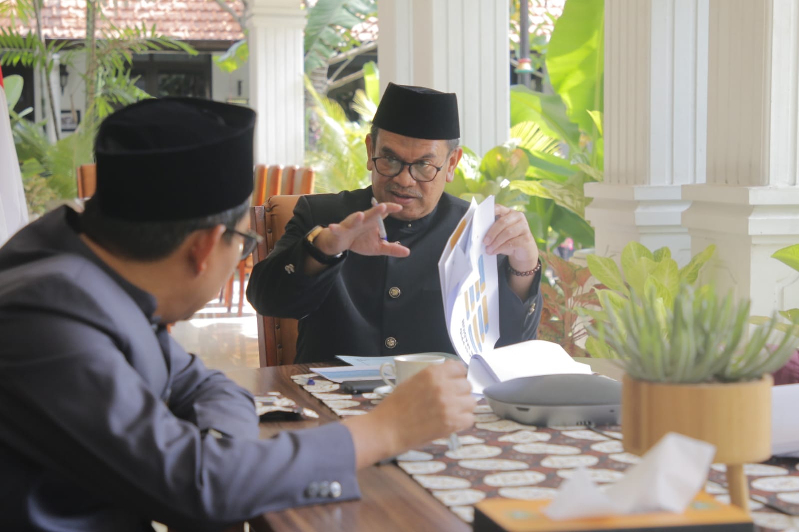 Foto 10 dari 11: Ikuti Monev KI, Pemkot Madiun Paparkan Keterbukaan Informasi Publik Di Kota Pendekar