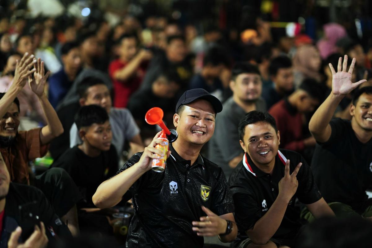 Foto 7 dari 9: Pemkot Gelar Nobar Berhadiah Sepeda, Pj Wali Kota: Antusias Masyarakat Luar Biasa