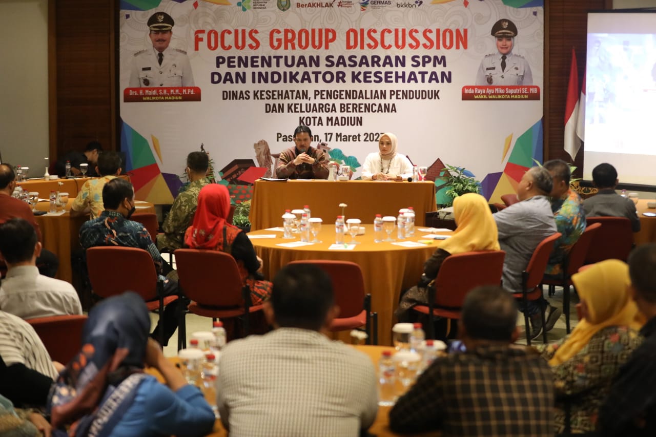 Foto 9 dari 10: Tentukan Sasaran SPM dan Indikator Kesehatan, Wali Kota Pimpin FGD Bersama OPD Terkait