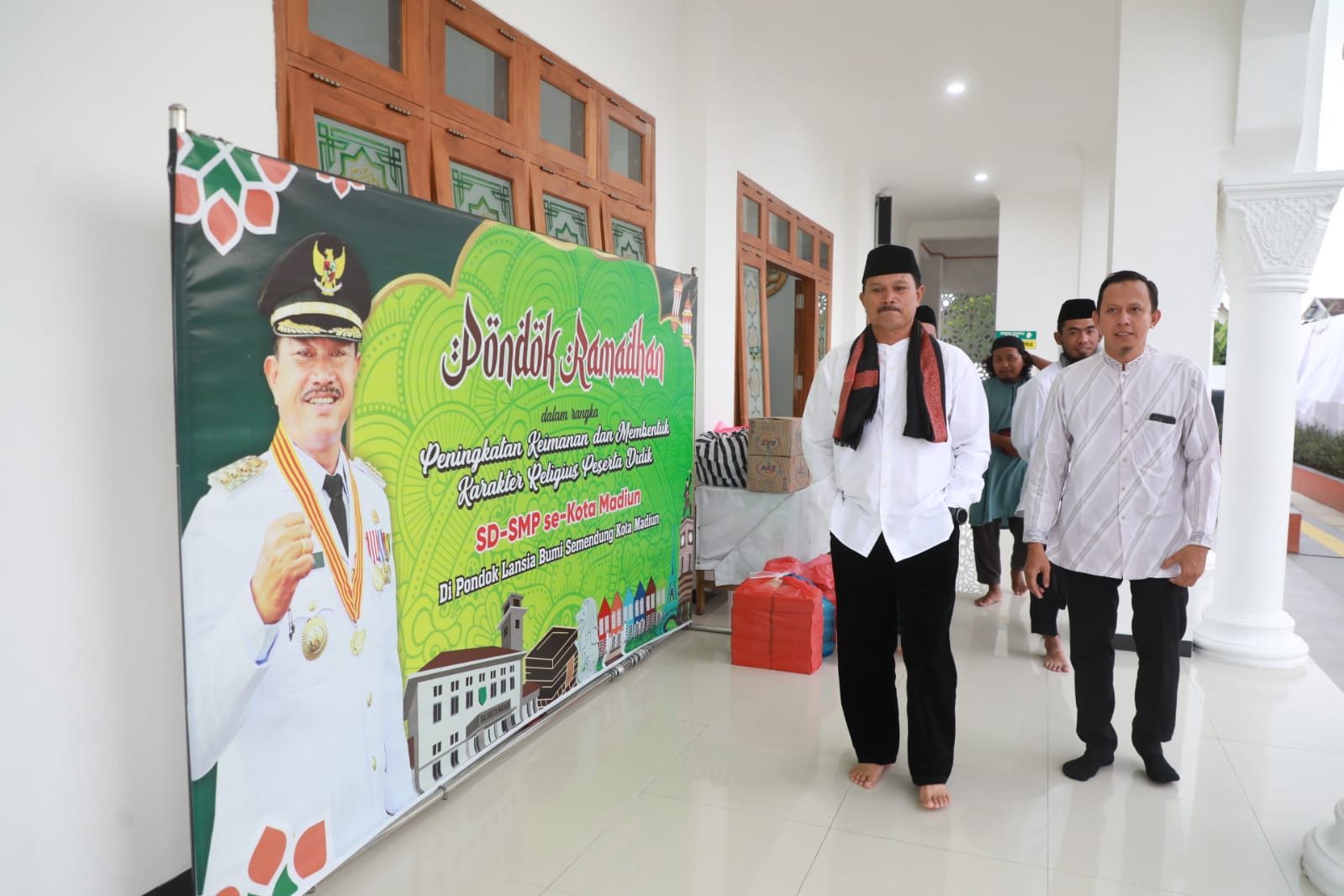 Foto 10 dari 13: Ciptakan Ibadah Ramadan Aman Dan Damai, Wali Kota Gelar Rakor Instansi Lintas Sektoral