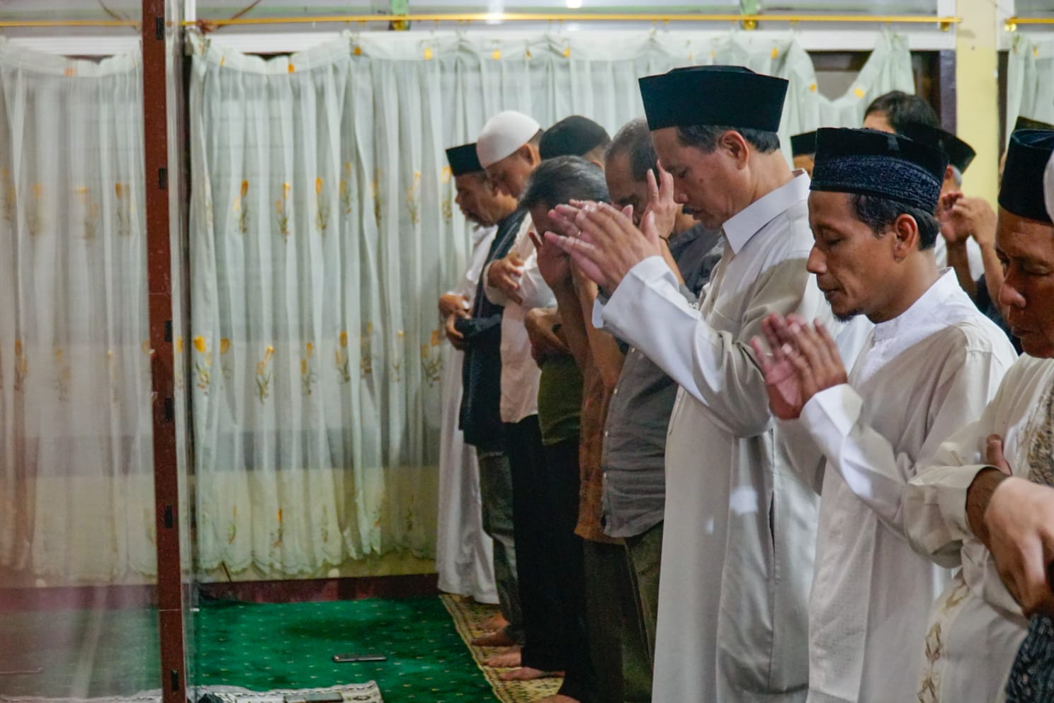 Foto 8 dari 16: Terus Berlanjut, Safari Ramadan Wali Kota Maidi Jadi Ajang Serap Aspirasi Hingga Sosialisasi Persiapan Idul Fitri