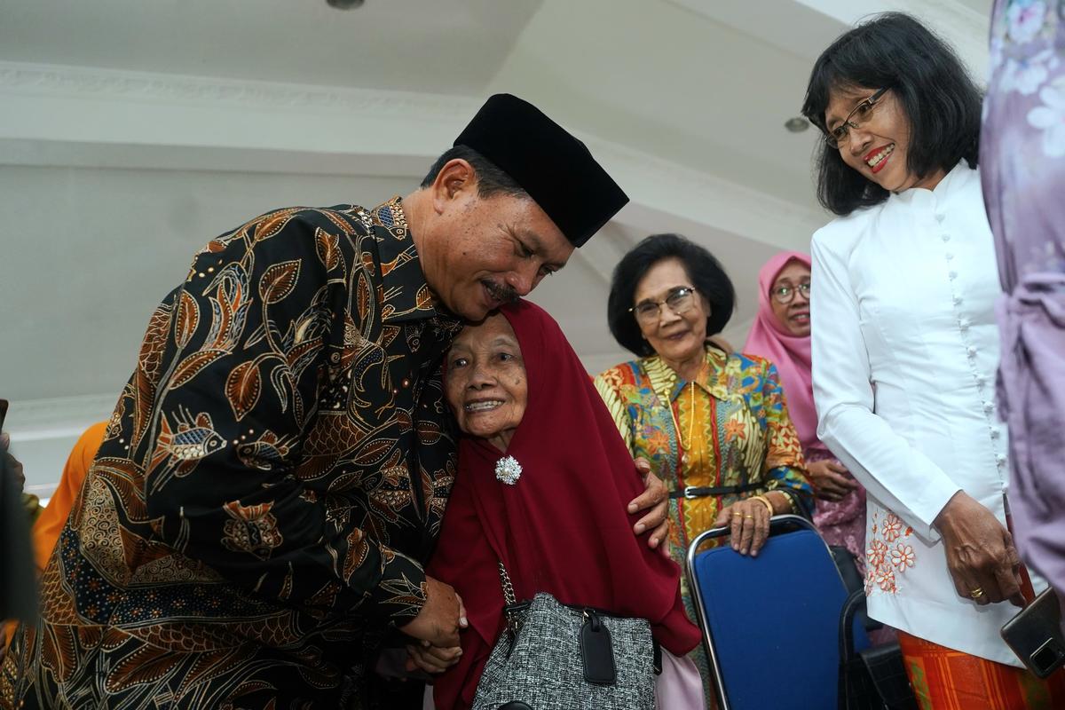 Halal Bihalal dengan Purna Pawiyatan Luhur, Wali Kota Sampaikan Terima Kasih Atas Jasa Guru Dalam Pendidikan