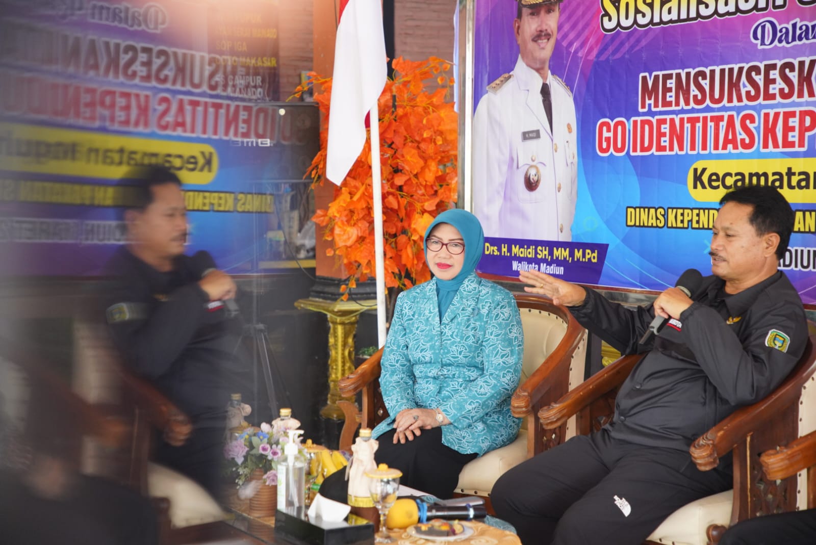 Foto 2 dari 8: Wali Kota Ajak Masyarakat Dukung Digitalisasi Data Kependudukan