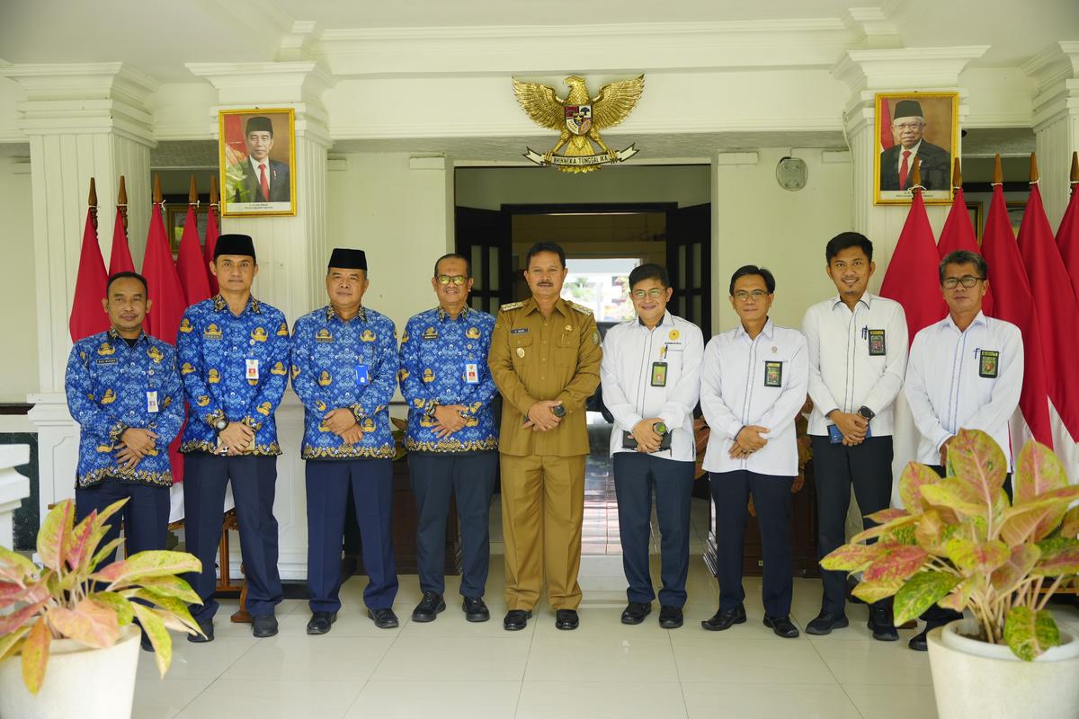 Foto 1 dari 6: Bakal Gelar Sidang Terpadu, Pengadilan Agama Kota Madiun Gelar Audiensi Bersama Wali Kota