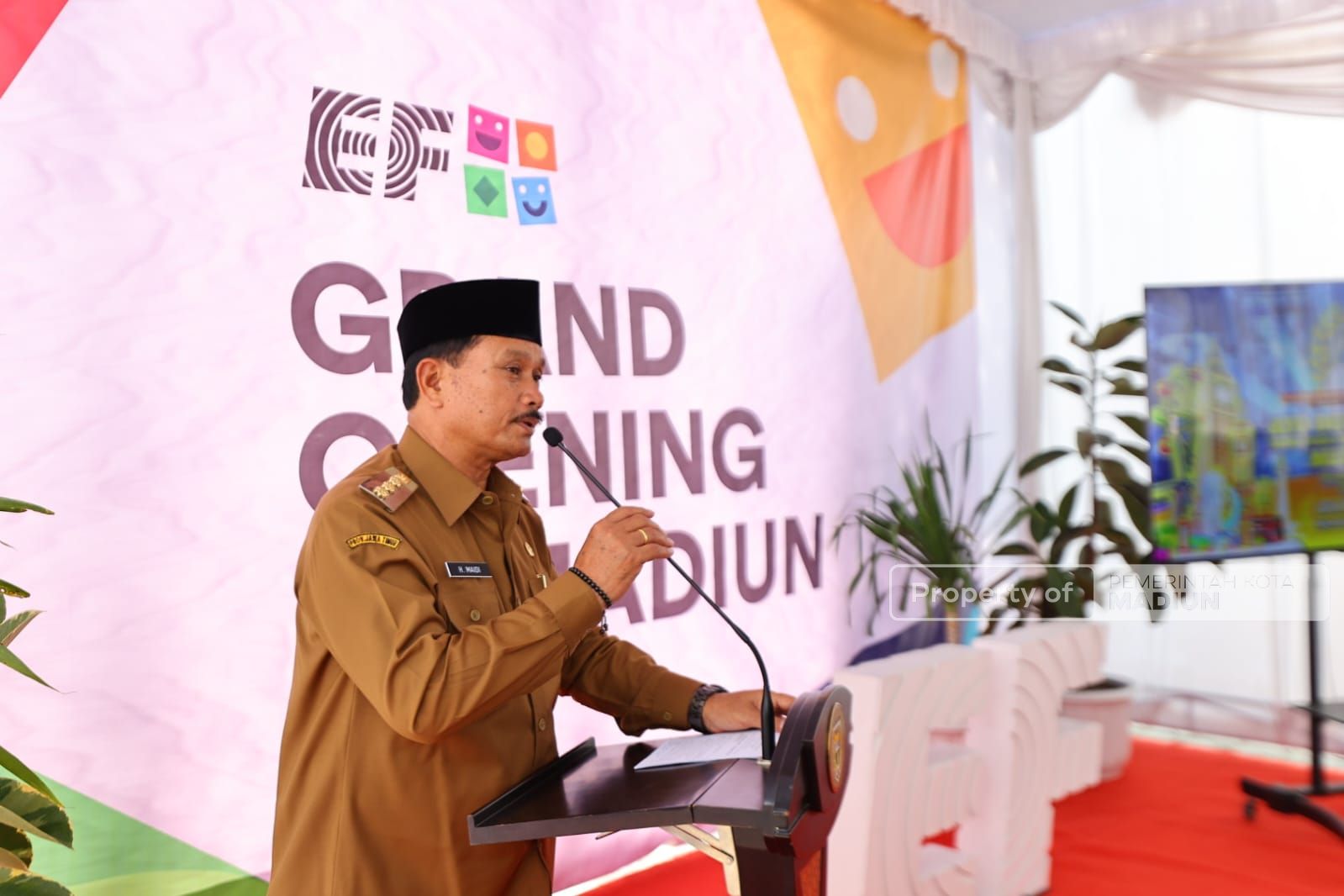 Foto utama berita: Grand Opening English First, Wali Kota: Ini Menyempurnakan Program Pemda