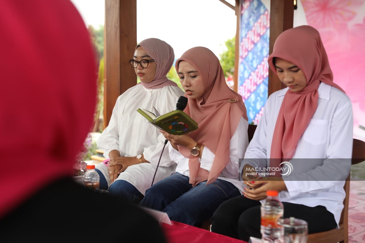 Foto 3 dari 17: Dorong Peningkatan Usaha Syariah, IPEMI Kota Madiun Gelar Pemilihan Duta Muslimah Preneur 2023