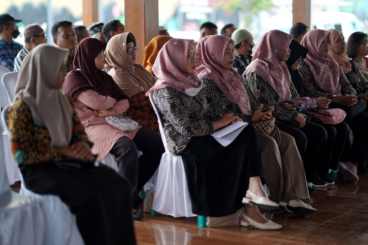 Foto 3 dari 18: Musrenbang di Dua Kelurahan, Wali Kota Sampaikan Arah Pembangunan Kota Kedepan
