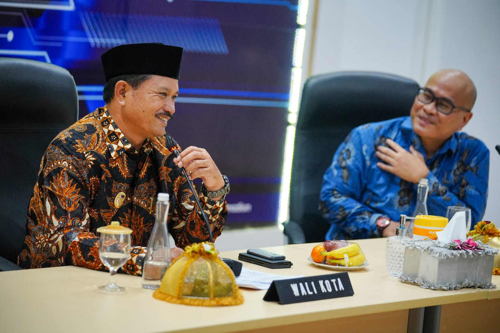 Foto 4 dari 10: Gelar Monev Pelaksanaan SKM dan Forum Konsultasi Publik, Wali Kota: Kinerja ASN Sudah Cukup Bagus