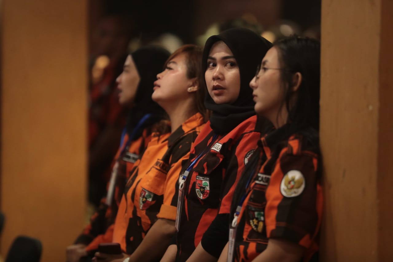 Foto 8 dari 14: Hadiri Pelantikan MPC PP Kota Madiun, Walikota Berikan Apresiasi