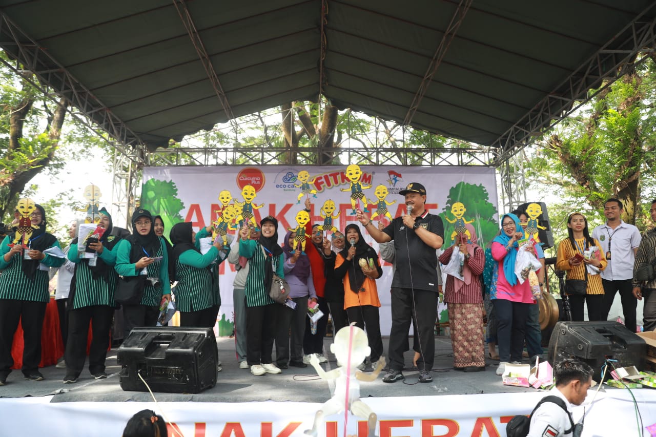 Foto 2 dari 12: Puncak HUT HIMPAUDI, Wali Kota Pesan Guru dan Orangtua Perhatian Terhadap Anak