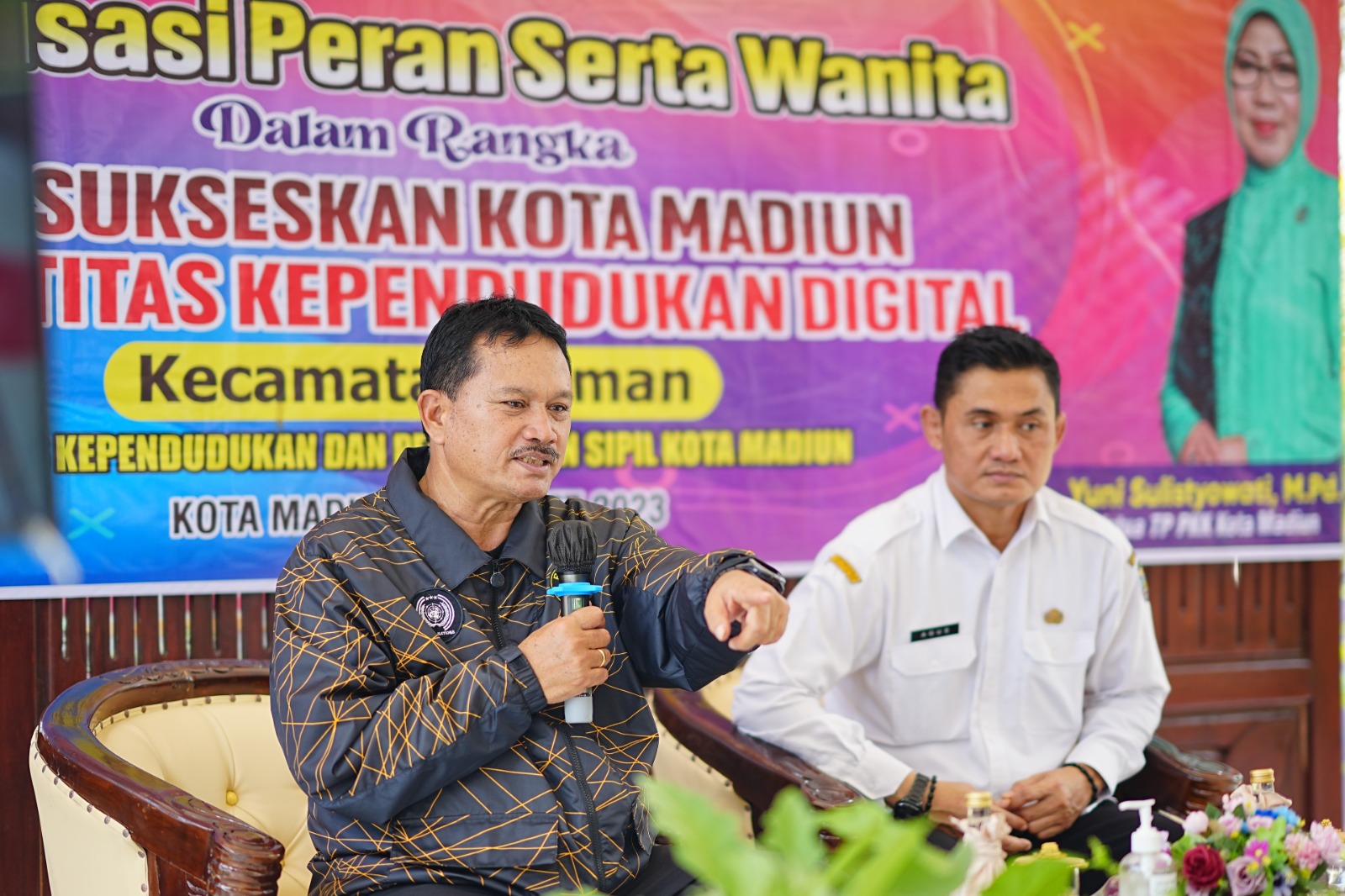 Foto 4 dari 10: Kejar Target Nasional, Pemkot Kebut Program Digitalisasi Data Kependudukan