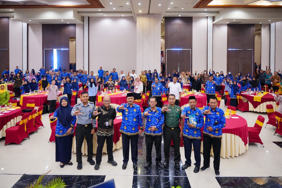 Foto 7 dari 8: Beri Arahan Evaluasi Perpustakaan, Wali Kota: Perpustakaan Tempat Transfer Ilmu Agen Perubahan