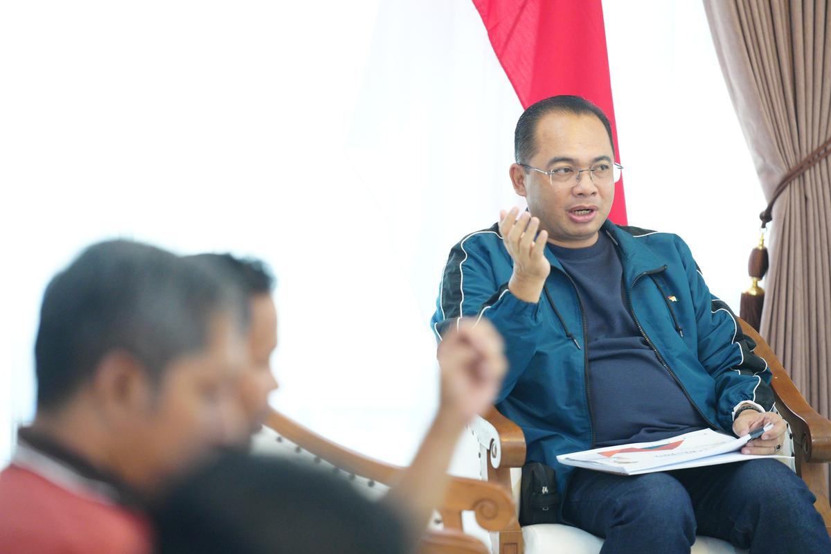 Foto 1 dari 8: Jelang Evaluasi Triwulan II, Pj Wali Kota Gelar Rapat OPD Bahas Persiapan Paparan