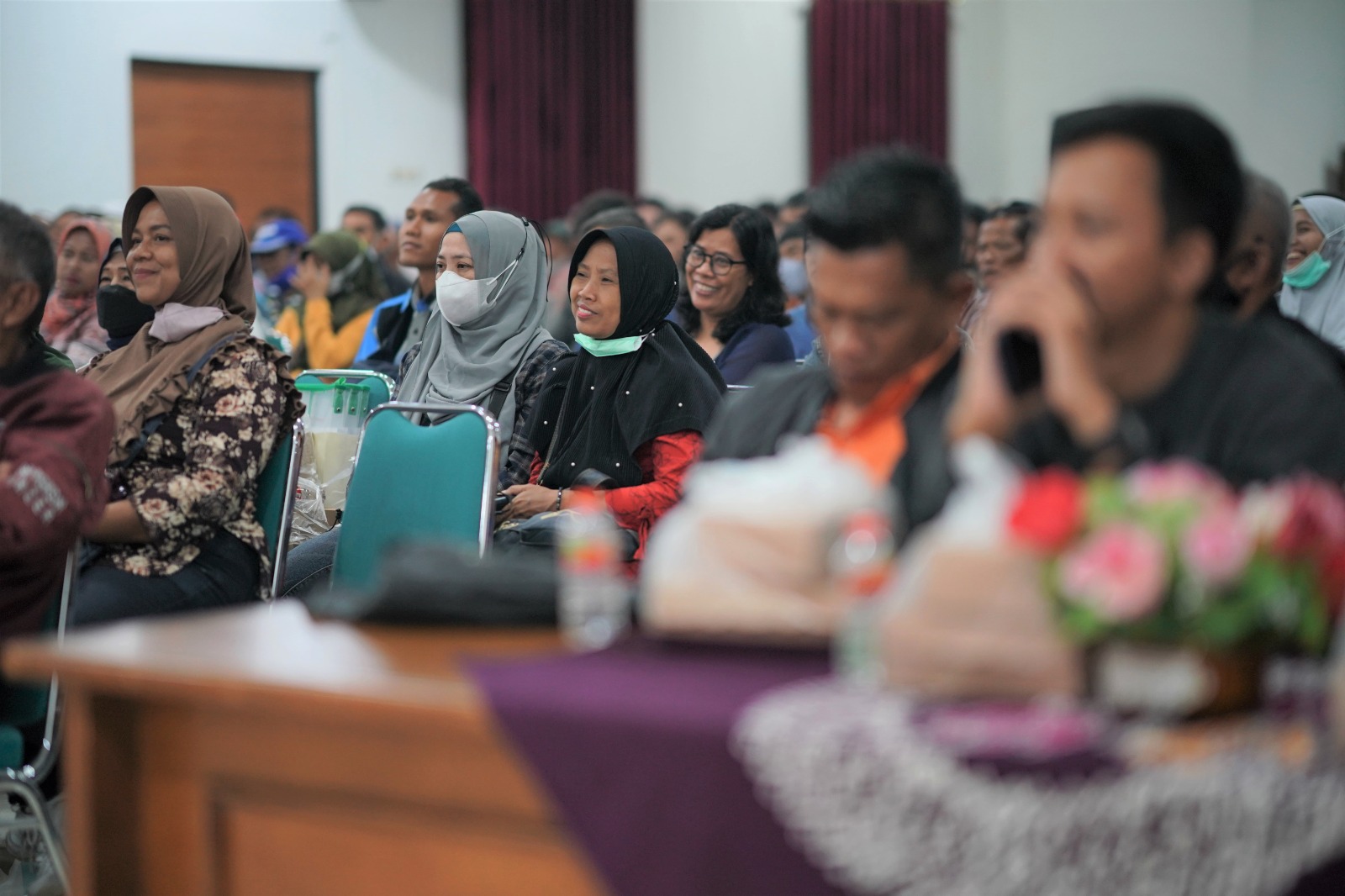 Foto 7 dari 10: Evaluasi Perda Bersama Masyarakat, Wali Kota Sampaikan Upaya Peningkatan Kemajuan Kota