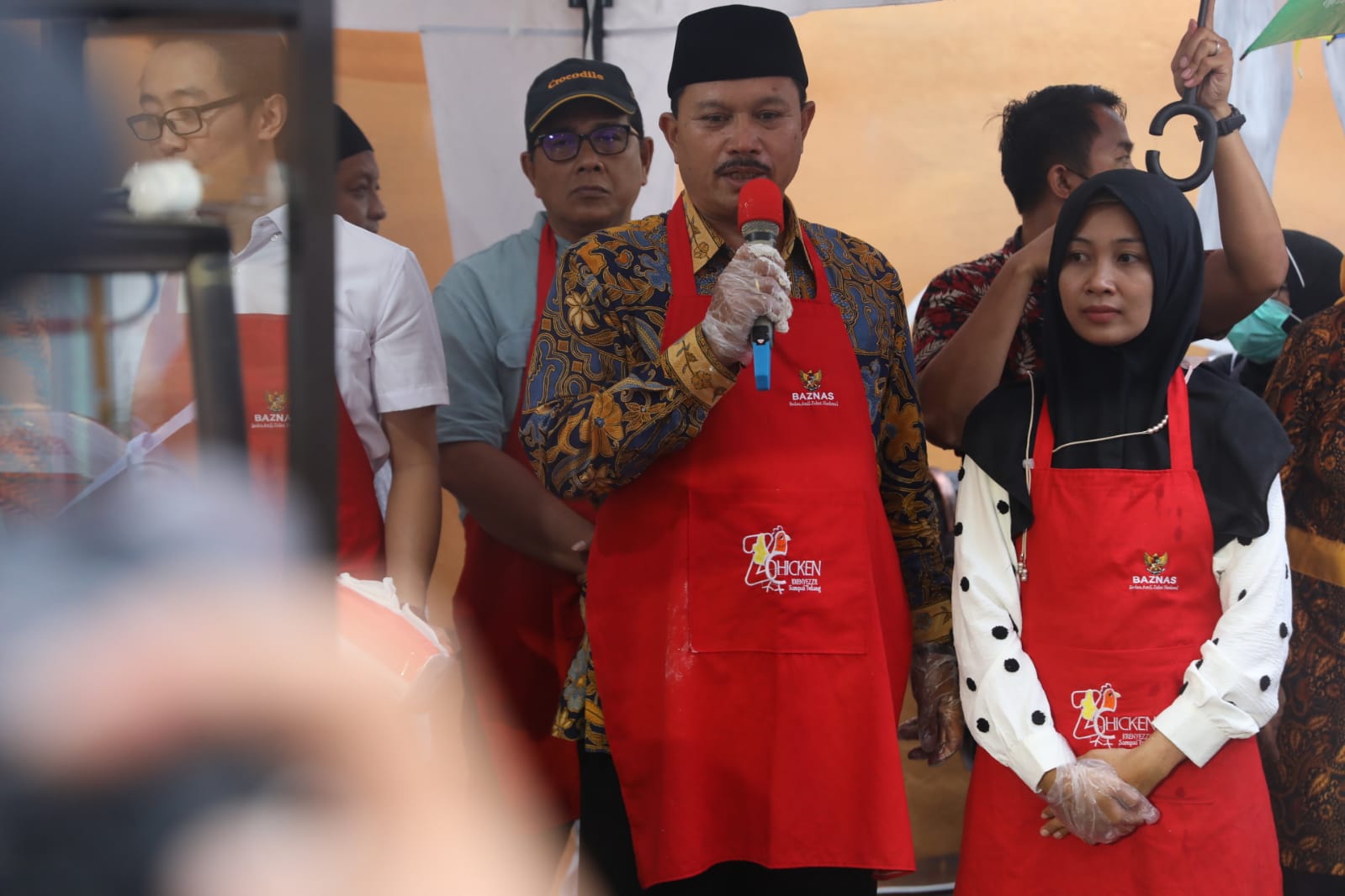 Foto 1 dari 10: Hadiri Launching Waralaba Kuliner Cepat Saji, Wali Kota Beri Apresiasi