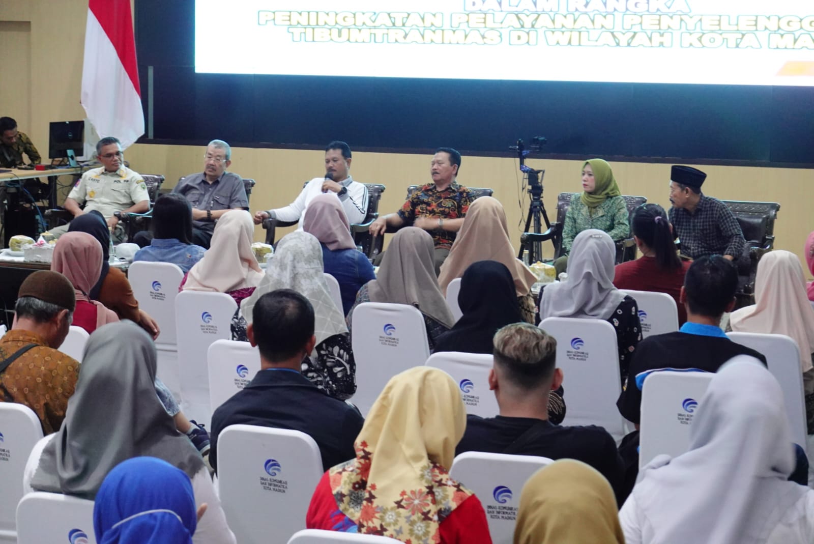 Foto 2 dari 6: Narsum FGD Tibumtranmas, Wali Kota Beri Arahan Jaga Kondusifitas Kota