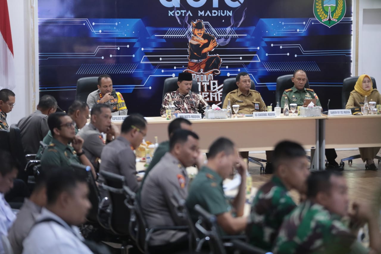 Foto 14 dari 15: Rakor Lintas Sektoral OPS Aman Suro, Wali Kota: Harus Komitmen Jaga Keamanan