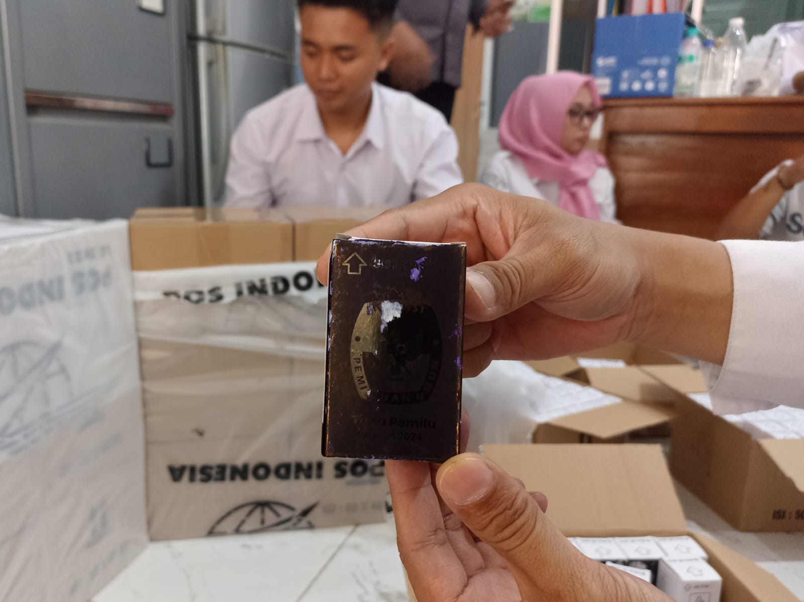 Foto 1 dari 1: Jelang Tahun Politik 2024, Logistik Pemilu Mulai Berdatangan