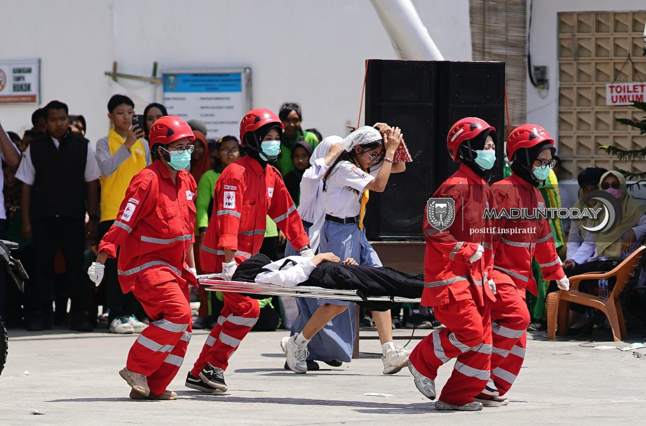 Foto 7 dari 20: 87 Sekolah Ikut Kompetisi PMR, Asah Kesiapsiagaan dan Kepedulian Terhadap Sesama