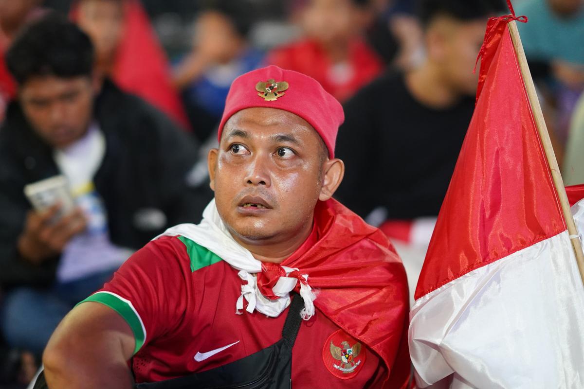 Foto 1 dari 19: Dukungan Tak Pernah Padam, Meski Kembali Menelan Kekalahan