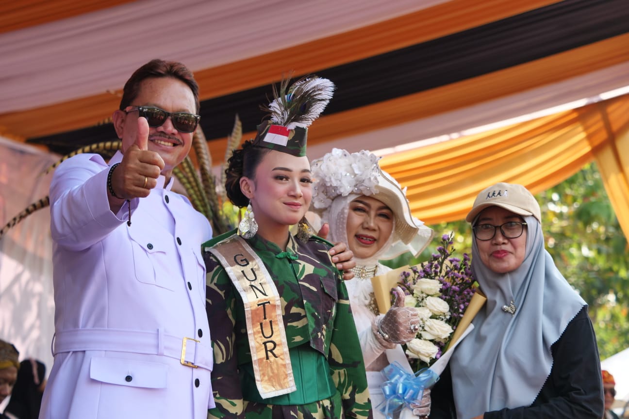 Foto 12 dari 14: Buka Madiun Carnival Harmoni Budaya Nusantara, Wali Kota Harap Jadi Moment Berkesan Hari Jadi ke-105