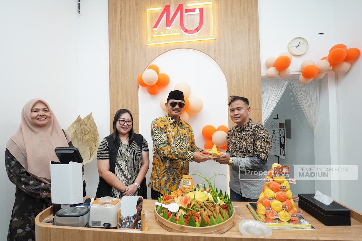 Hadiri Grand Opening MJ Optik, Wali Kota Apresiasi Pengusaha Ikut Ramaikan Pelayanan Kesehatan Mata