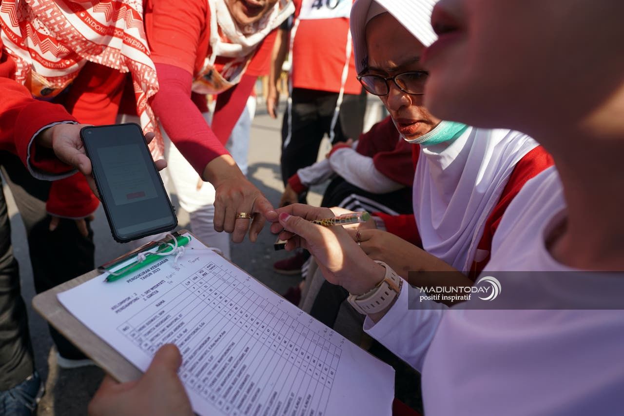 Foto 9 dari 9: Agar Pelayanan Optimal, Dinkes PPKB Kenalkan SIPGAR untuk Ukur Kebugaran