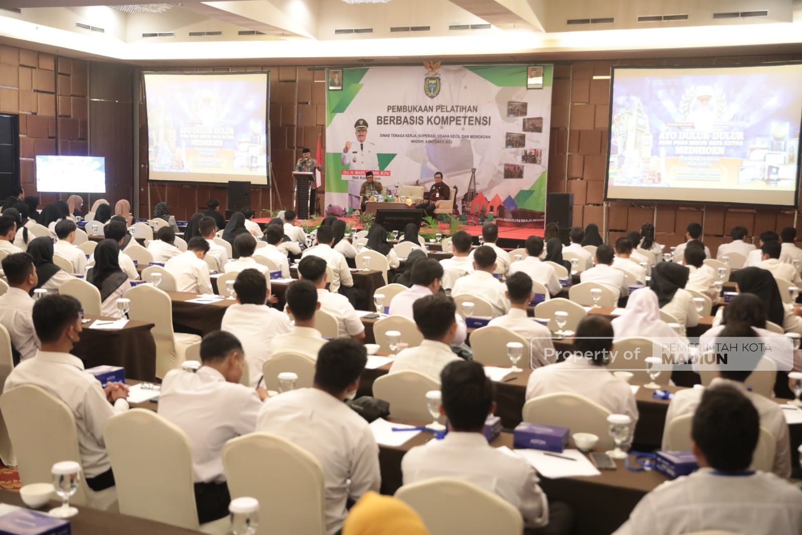 Foto 7 dari 12: Buka Pelatihan Berbasis Kompetensi, Wali Kota Harap Lahirkan SDM Unggulan