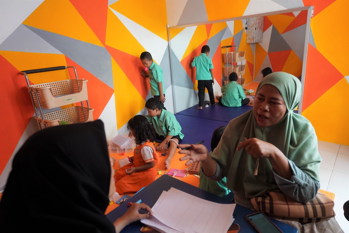 Foto utama berita: Layanan Terapi Wicara, Okupasi, dan Fisioterapis Gratis di Kota Madiun Kian Diminati, Berikut Syarat Pendaftarannya