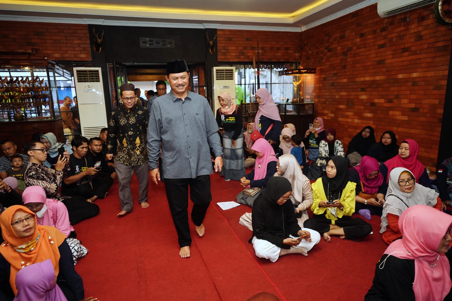Foto 7 dari 10: Silaturahim Bersama Umara, Wali Kota Dorong Kemajuan Pelaku UMKM Kota