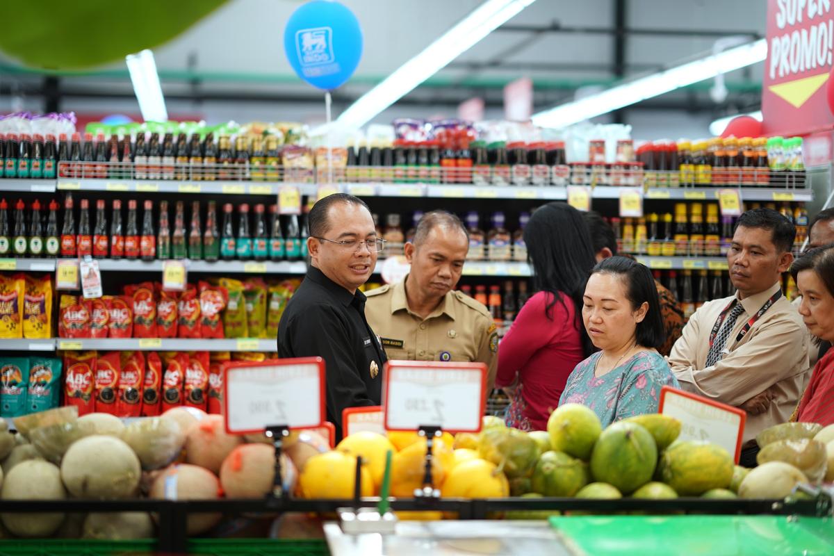 Foto 8 dari 14: Grand Opening Superindo, Pusat Belanja di Kota Madiun Semakin Lengkap