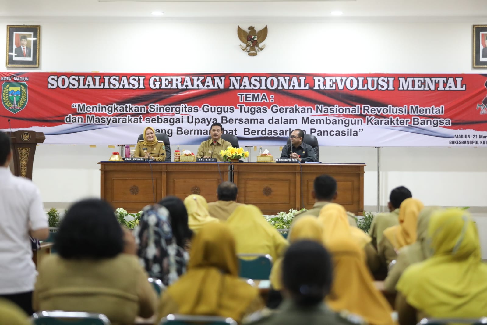 Foto 2 dari 7: Jadi Narsum Sosialisasi Gerakan Nasional Revolusi Mental, Wali Kota Tekankan ASN Harus Bermental Melayani