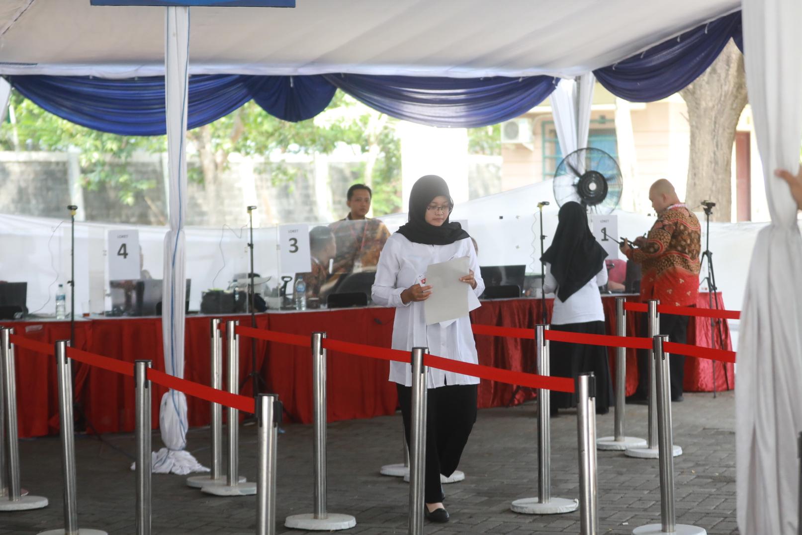 Foto 7 dari 9: Uji Kompetensi PPPK Pemkot Madiun Dimulai, 300 Peserta Jalani Tes Hari Ini