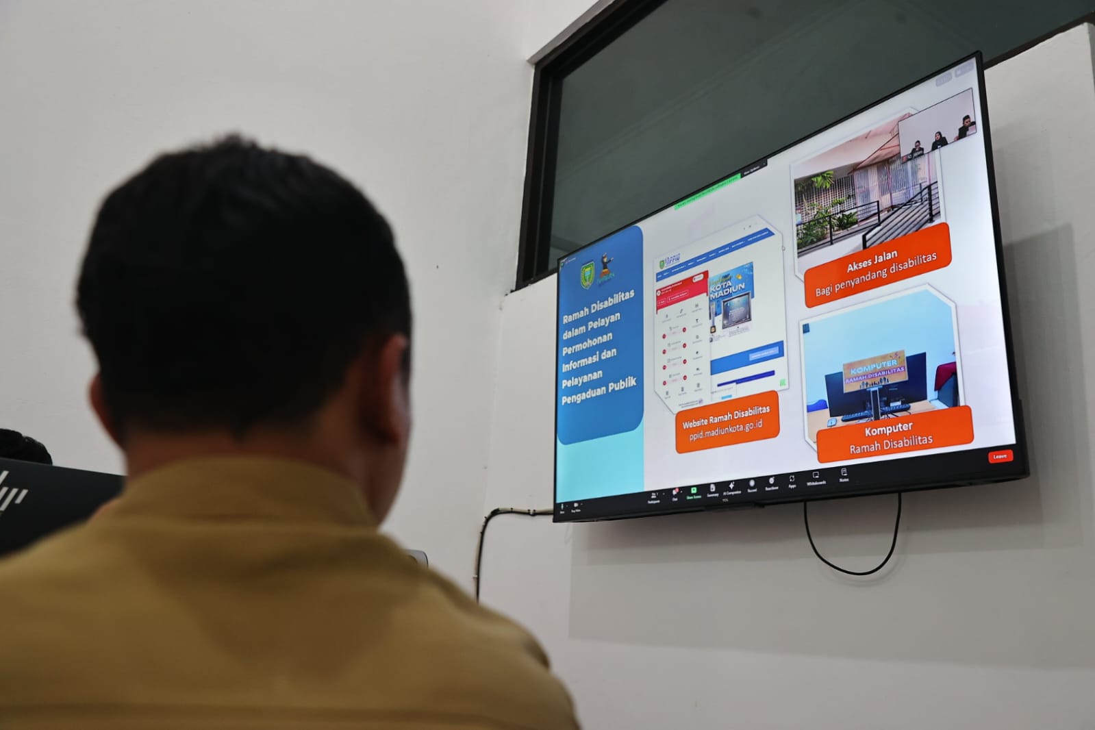 Foto 1 dari 4: Monev Keterbukaan Informasi, Wali Kota Optimis Kembali Raih Badan Publik Informatif dari Komisi Informasi Provinsi