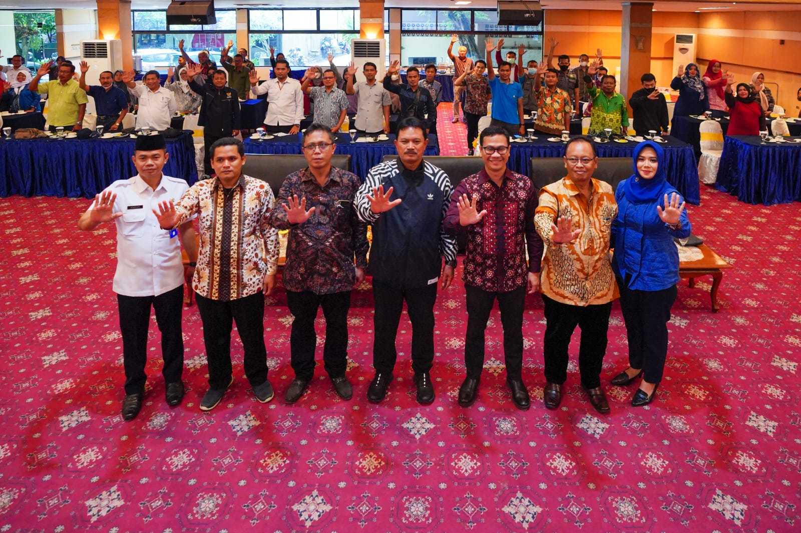 Foto 9 dari 10: Hadiri Workshop Peningkatan Daya Saing Produk Ekspor Berbasis Desain, Wali Kota Ingin Pelaku UMKM Kota Naik Kelas